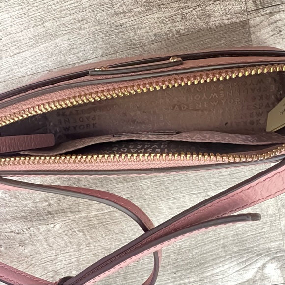 Kate Spade crossbody purse - Picture 8 of 9